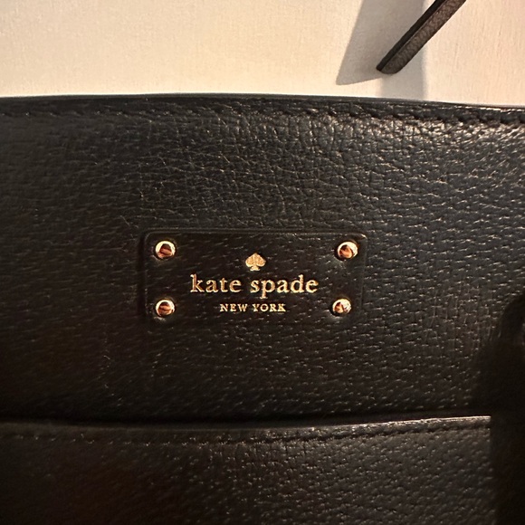 Kate Spade Elegant Black Shoulder Bag - Picture 2 of 4